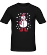 Мужская футболка «Снеговик в снегу» - Фото 1