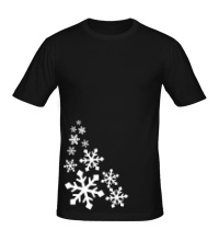 Мужская футболка В снежинках