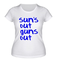 Женская футболка Suns out guns out