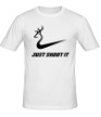 Мужская футболка «Just shoot it» - Фото 1